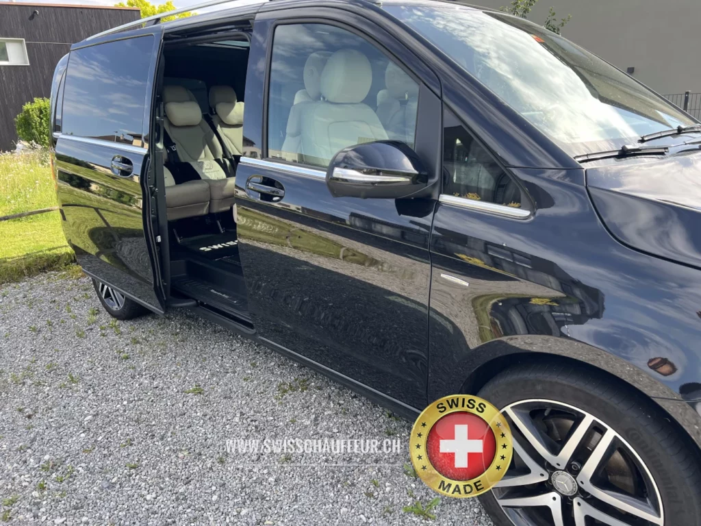 Chauffeur service Switzerland group family