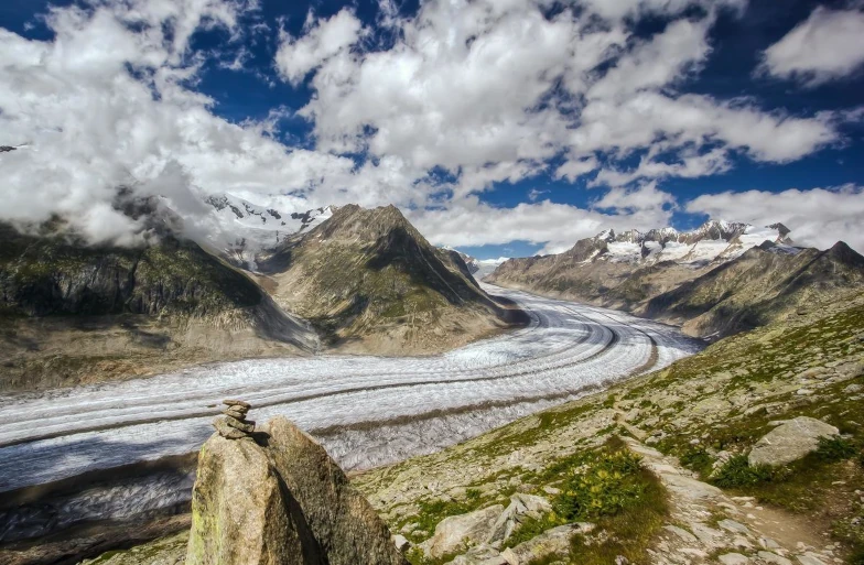 Aletsch Glacier luxury transfer – private Swiss chauffeur service to the Alps’ largest glacier