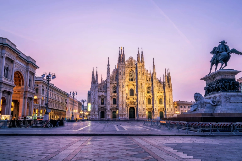 Chauffeur Milan – premium limousine transfer to fashion district, private airports, and VIP events