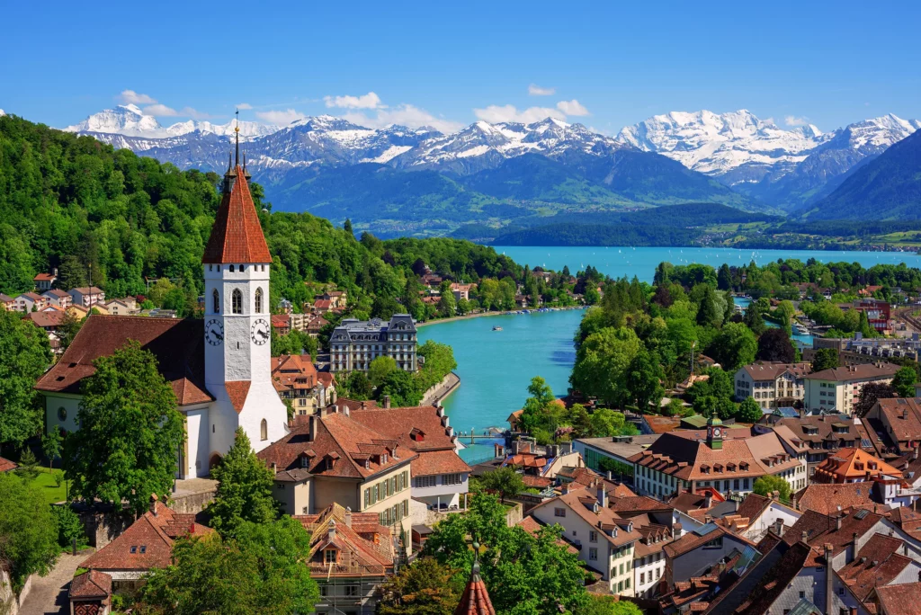 Interlaken airport transfer – private Swiss chauffeur service to the Swiss Alps between Lake Thun and Lake Brienz