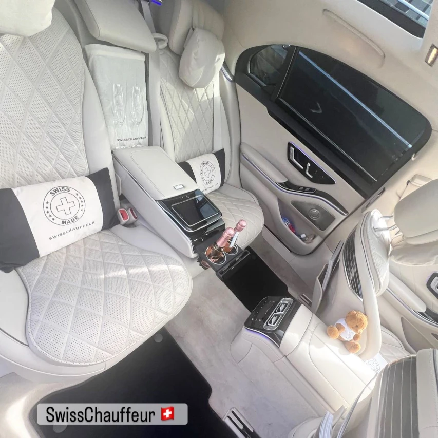 SwissChauffeur luxury chauffeur services during WEF 2026 in Davos