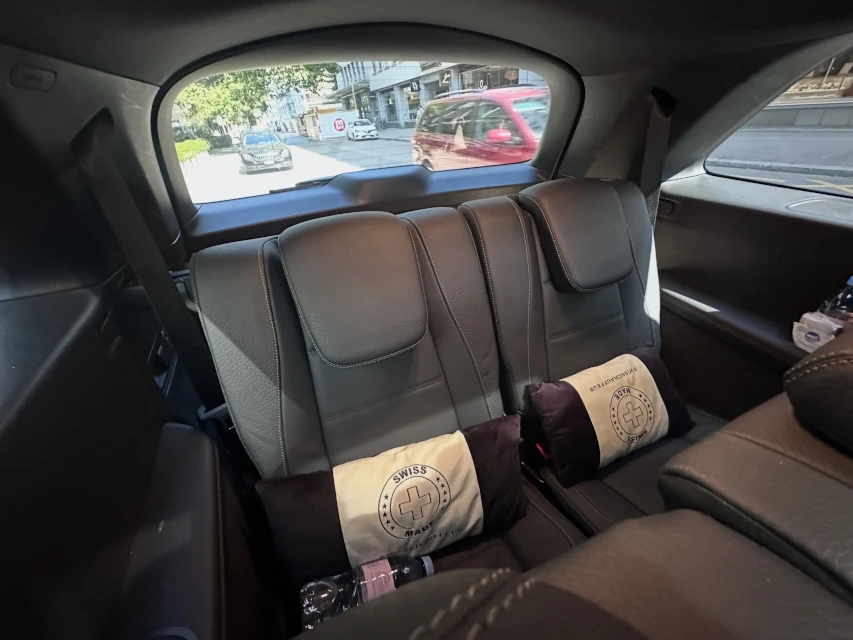 Rear passenger seats inside the Mercedes-Benz GLS 450 chauffeur vehicle